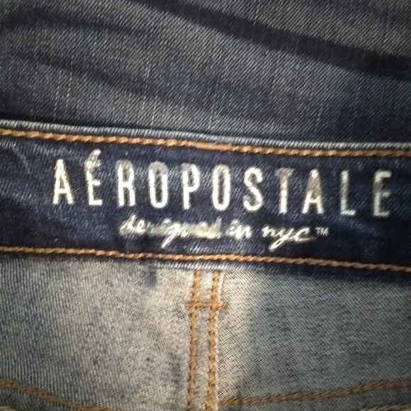 Aeropostale 'Midi' Shorts | size 000 - Picture 3 of 4